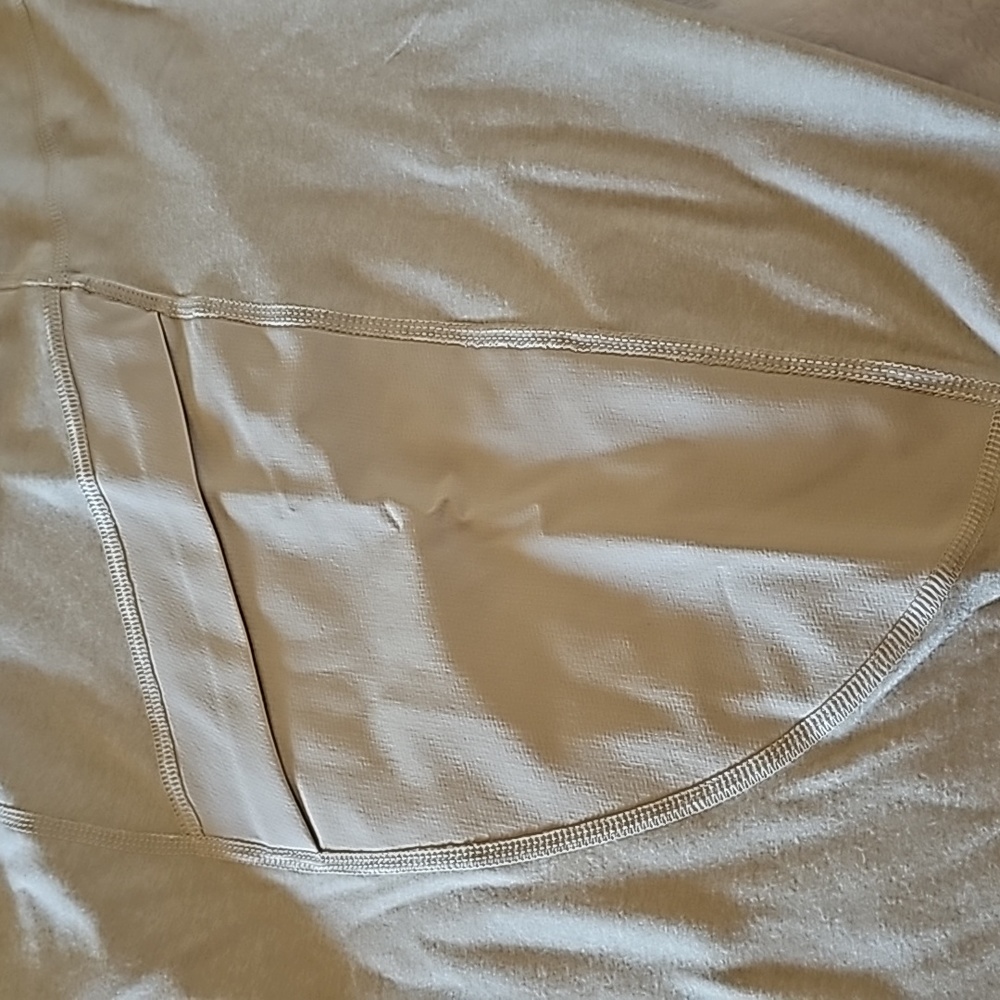 Old Navy Leggings (Plus Size) - Picture 5 of 9